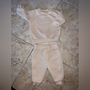 ‼️NWOT: Primark Ribbed Beige Matching Sweat Set - 3-6 M